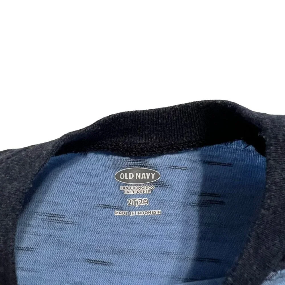 Old Navy 2T Blue & Navy Raglan Pocket Tee Shirt